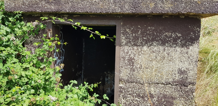 Grain Chain Hut
